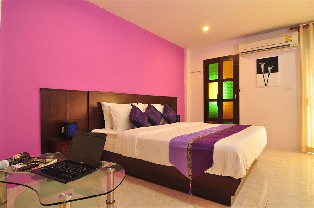 Islanda Boutique Hotel Patong Exterior photo