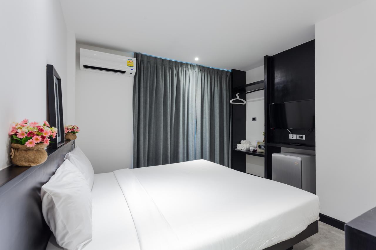 Islanda Boutique Hotel Patong Exterior photo